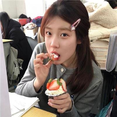 我手机里的精灵女王成真了